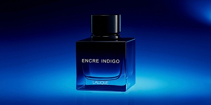 Аромат, вдохновленный движением: Lalique выпустили Encre Indigo