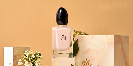 Giorgio Armani выпустили Sì Eau de Parfum Intense в обновлённом флаконе