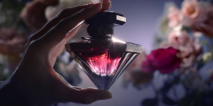 Lancôme показали фланкер La Nuit Trésor Fleur de Nuit